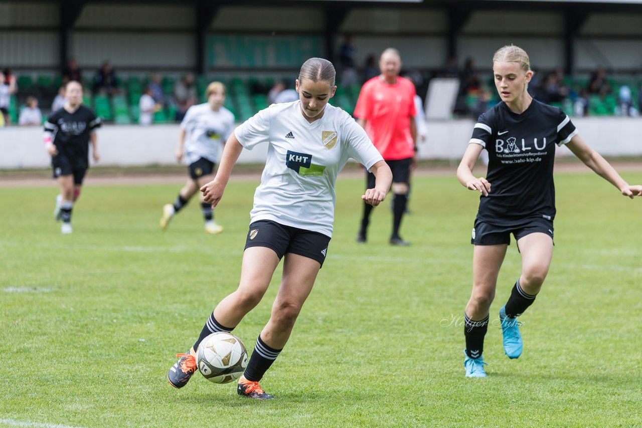 Bild 107 - Loewinnen Cup